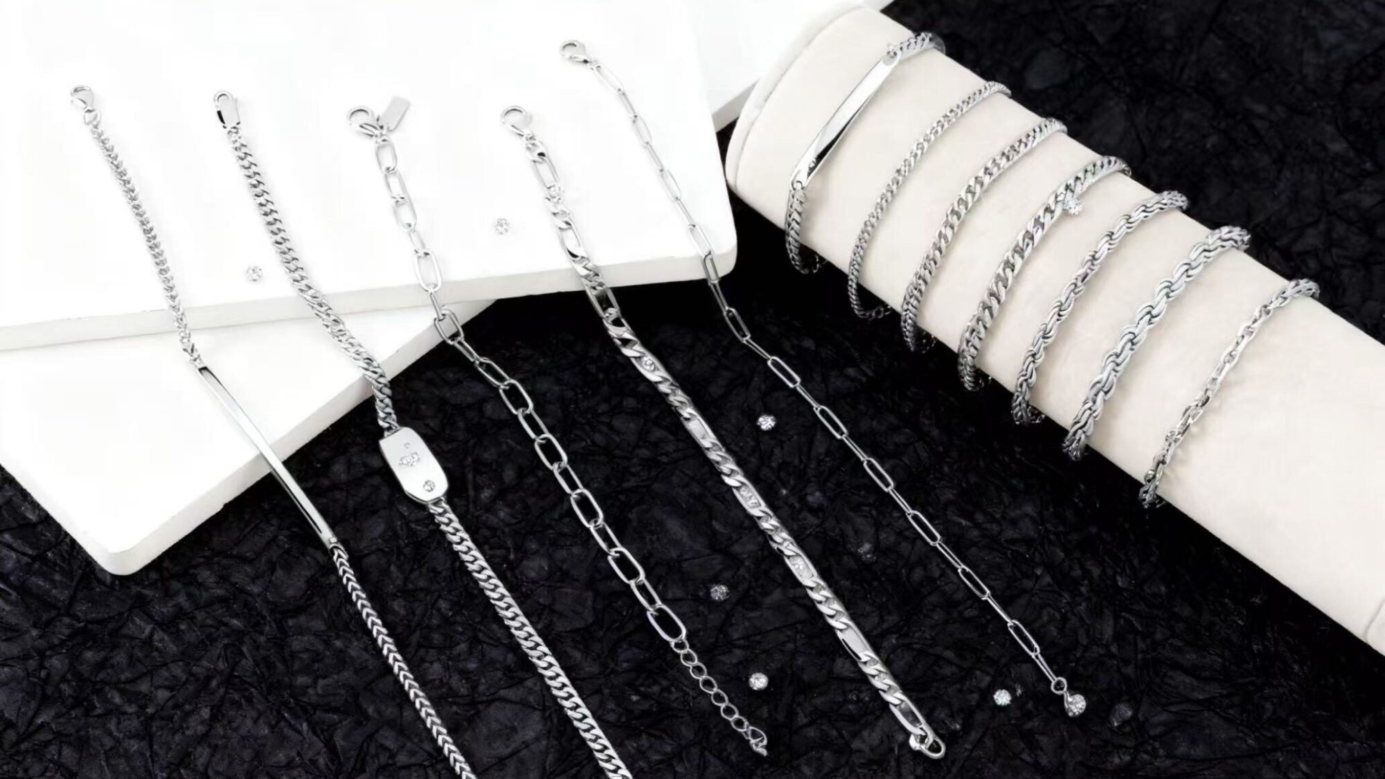 Stunning Different Types of Chains: Your Ultimate Guide to Styles & Choices (2025) & 105ba5f70dc585792e445c09f9e0f3dc edited scaled