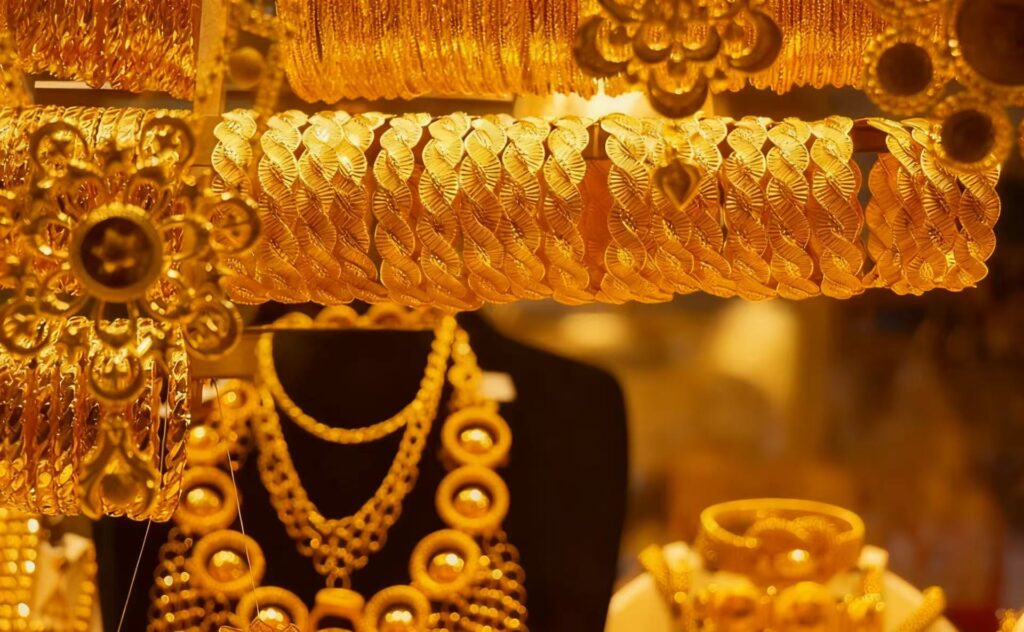 gold jewelry